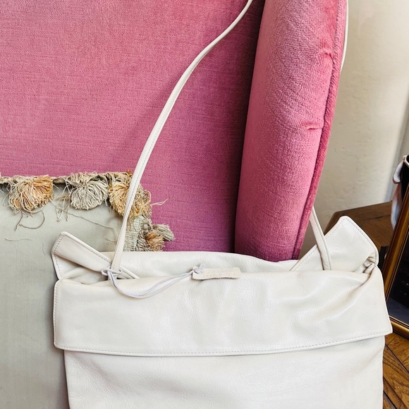 Vintage genuine leather shoulder handbag/convertible clutch-Macy’s Exclusive - Picture 3 of 13